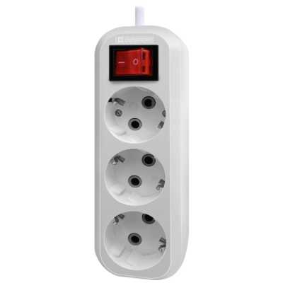 удлинитель Defender L330 99361 белый