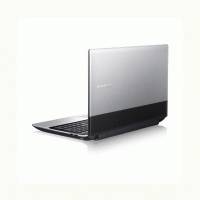 ноутбук Samsung NP305E5A-S05 Серебристый